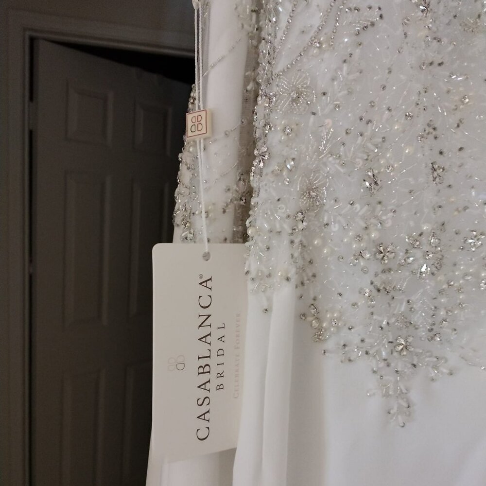 New With Tags/ Casablanca Bridal Wedding Dress - Picture 5 of 7
